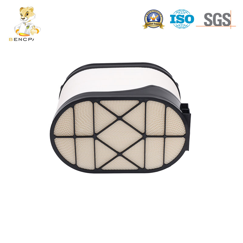 Long Service Honeycomb Air Filter P643825 for Heavy Duty Truck with Optimized Airflow And Dust Holding Capacity 