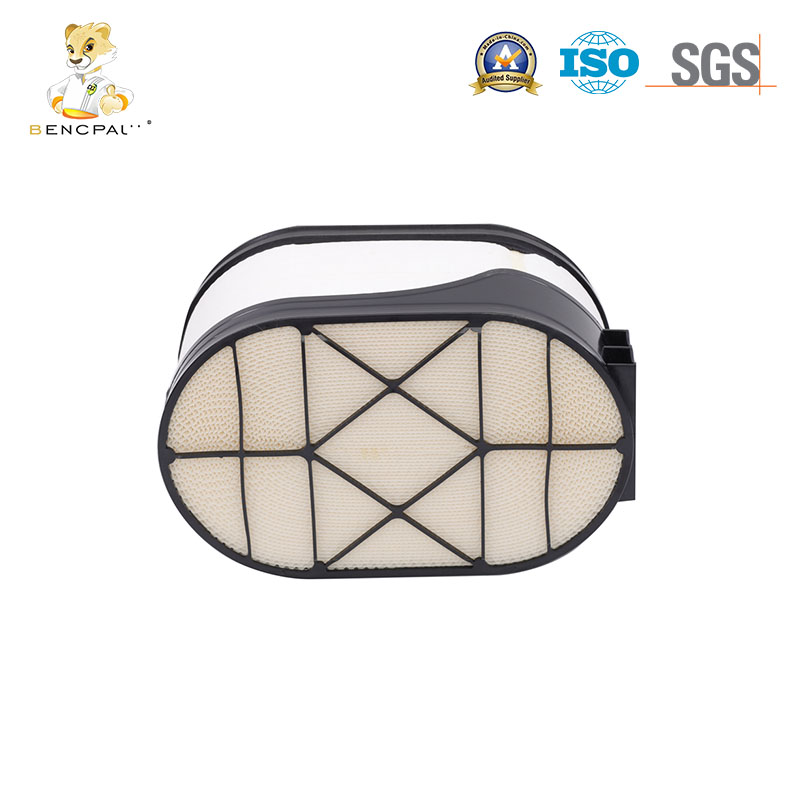 Efficient Honeycomb Air Filter P608666 for Commercial Truck Engine with Balanced Airflow And Dust Protection