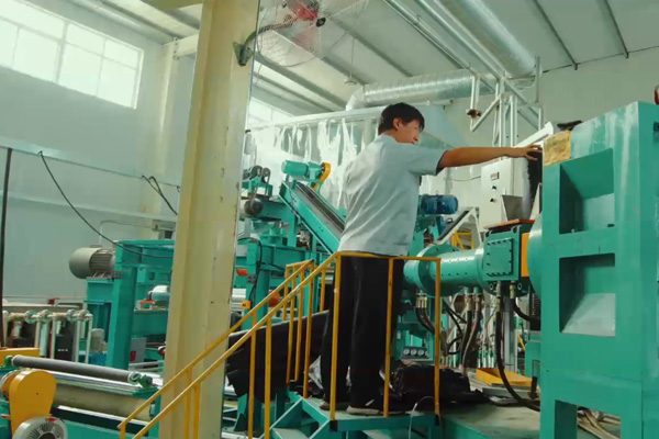 Inside Our Commercial Vehicle Belt Manufacturing Factory