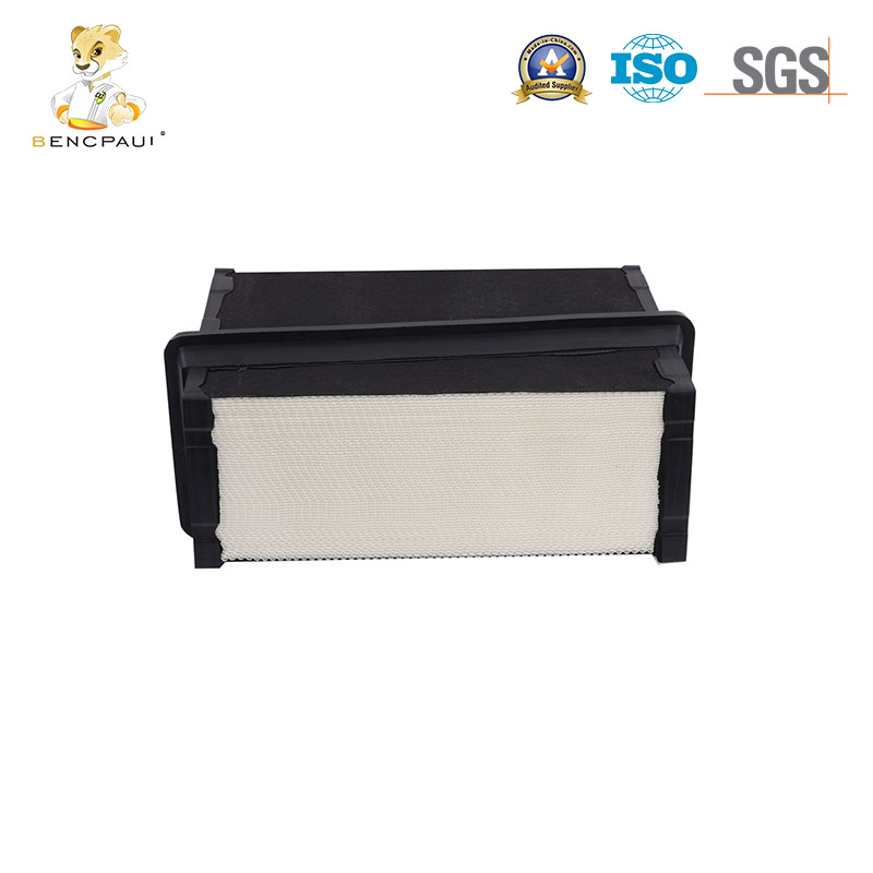 Low Pressure Drop Honeycomb Air Filter P621725 for Diesel Truck Engine with Improved Intake Efficiency 